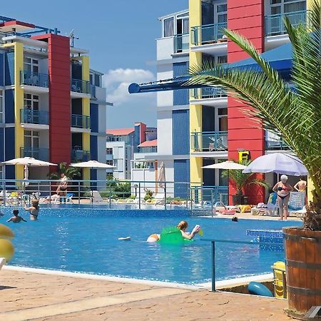 סאני ביץ' Elit 4 Apartments מראה חיצוני תמונה