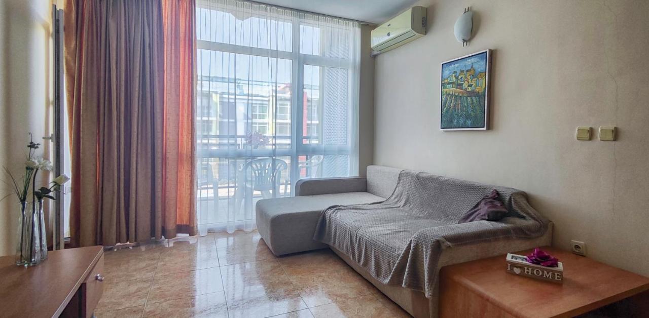 סאני ביץ' Elit 4 Apartments מראה חיצוני תמונה