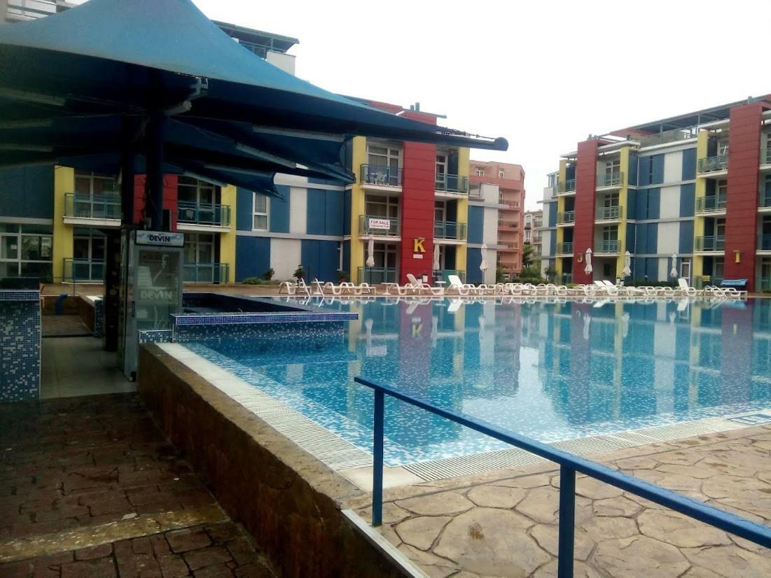 סאני ביץ' Elit 4 Apartments מראה חיצוני תמונה
